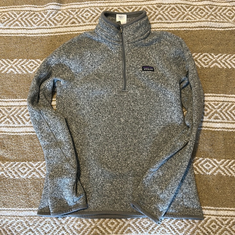Patagonia half zip knitted fleece